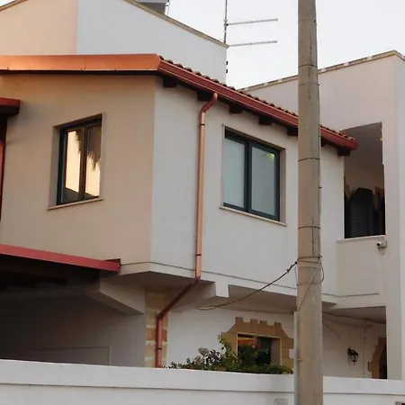 Villa Raggio Di Sole Parcheggio Privato Porto Cesareo Exterior photo