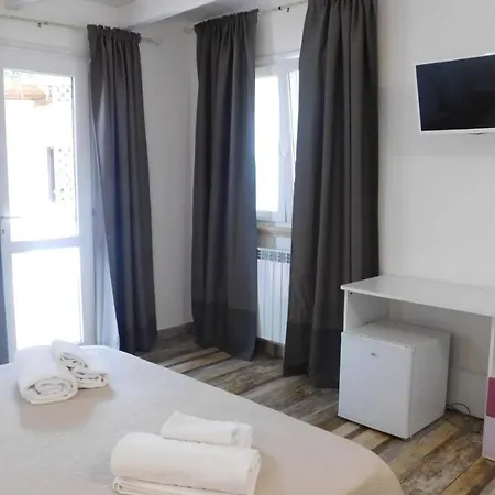Villa Raggio Di Sole Parcheggio Privato Porto Cesareo Exterior photo