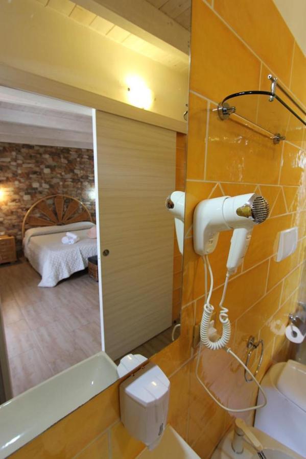 Bed & Breakfast Raggio Di Sole Parcheggio Privato 3*