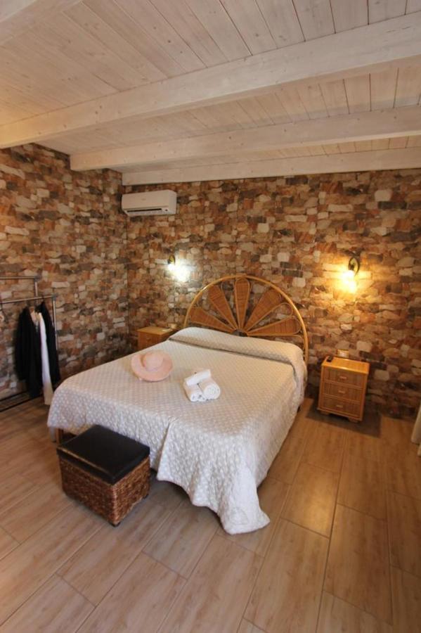 Raggio Di Sole Parcheggio Privato Bed & Breakfast