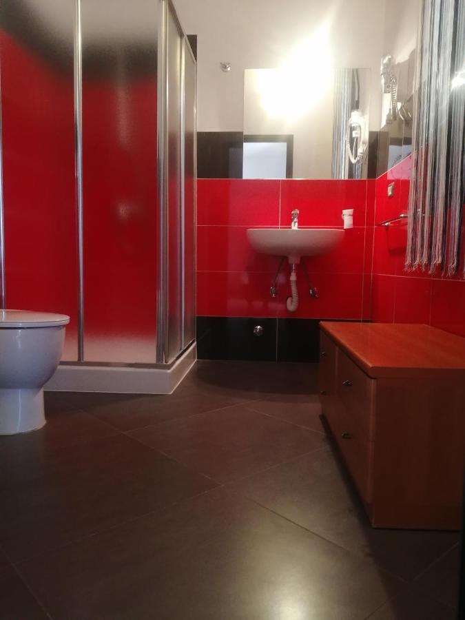 Raggio Di Sole Parcheggio Privato